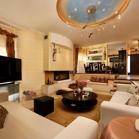 Villa Magic Perla Gouvia Exteriör bild